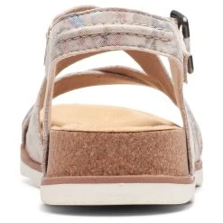 Womens Clarks® Collections Brynn Ave Floral Strappy Sandals -BEARPAW® Store 089c5da3 b350 4b34 ac40 715395658031