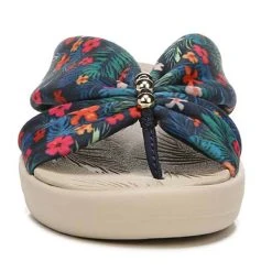 Womens BZees Promise Tropical Thong Sandals 4 Womens BZees Promise Tropical Thong Sandals -BEARPAW® Store 3dfff5f5 ef7b 4503 98d9 c45094038b32