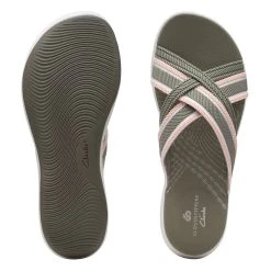 Womens Clarks® Cloudsteppers™ Mira Isle Sandals -BEARPAW® Store c42cfce5 3610 4d76 94df a22b63914629